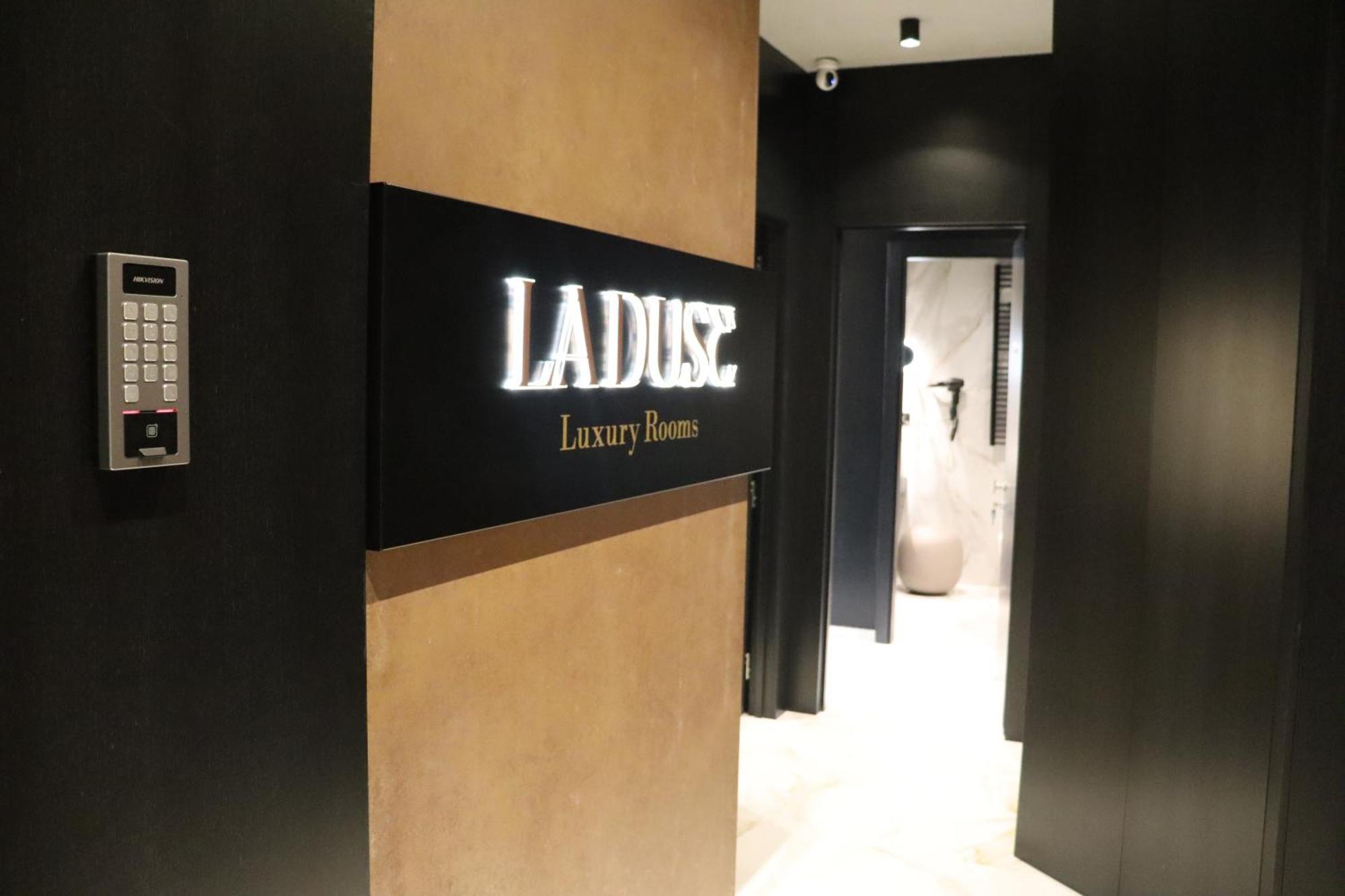 La Duse Luxury Rooms Пескара Екстер'єр фото